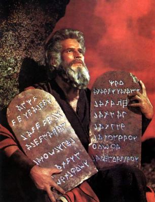 Charlton-Heston-Moses-10-commandments