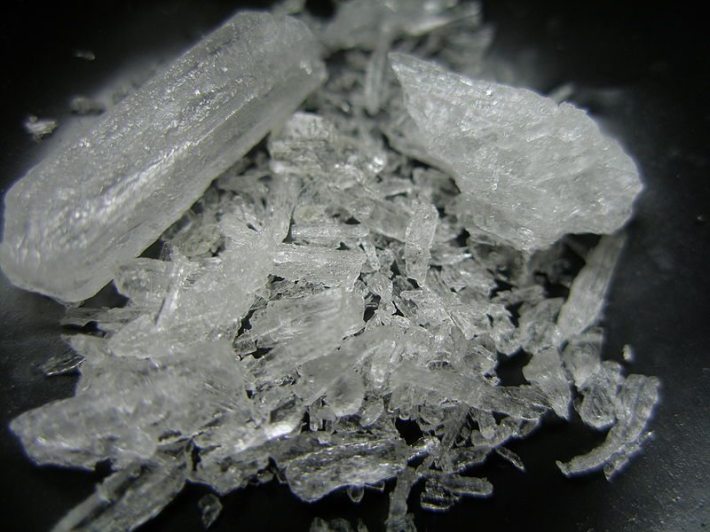 800px-Crystal_Meth