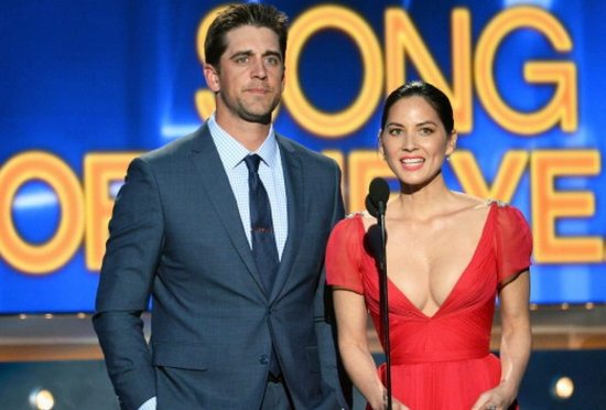 aaron rogers olivia munn