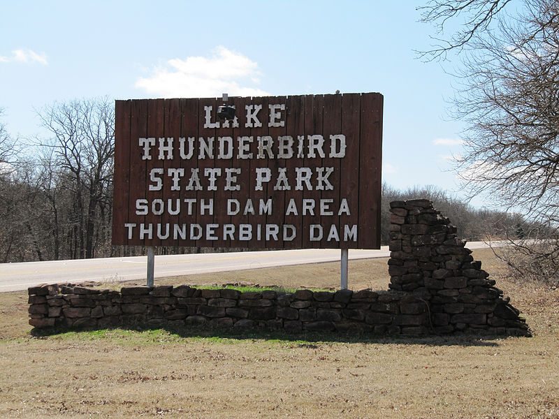 800px-Lake_Thunderbird_State_Park_Sign