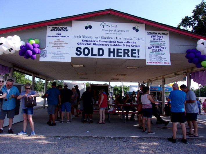 A Berry Sad Afternoon The McLoud Blackberry Festival The Lost Ogle