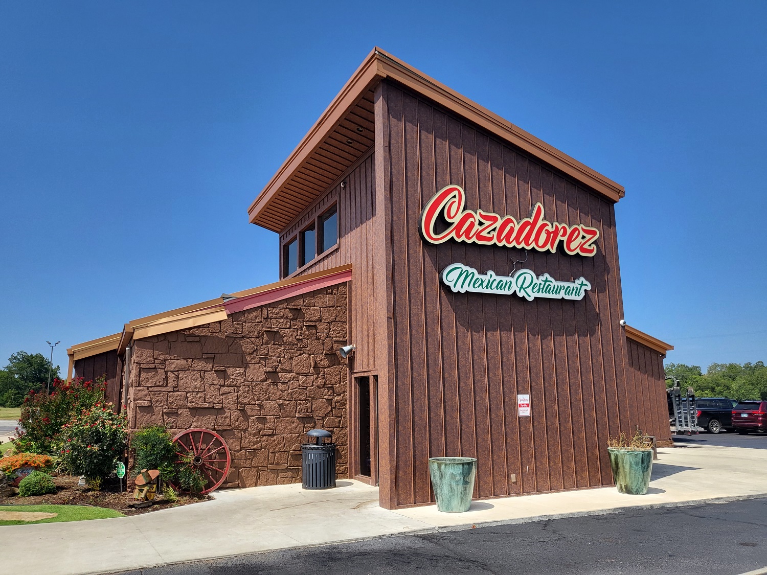 TLO Restaurant Review: Cazadorez Mexican Restaurant - The Lost Ogle